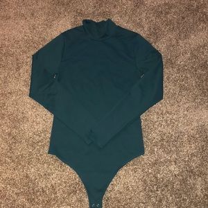 NWT Abercrombie long sleeve turtleneck bodysuit